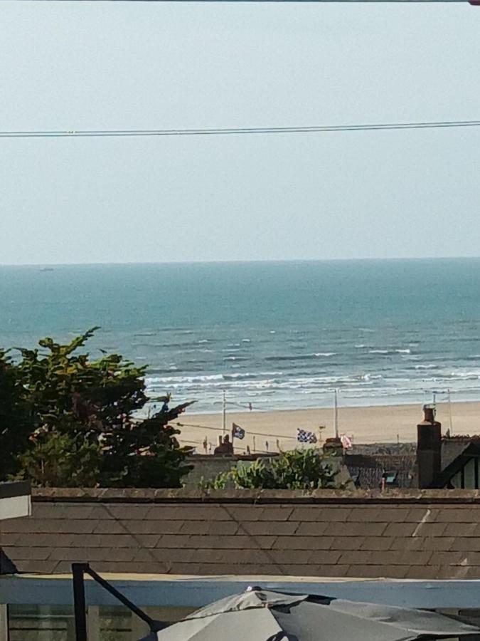 Contemporary One Bed Studio. Sea Views And Parking Westward Ho!  Exterior foto